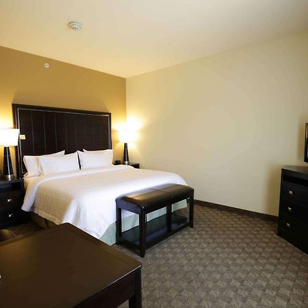 Hampton Inn & Suites МакАлестър Екстериор снимка