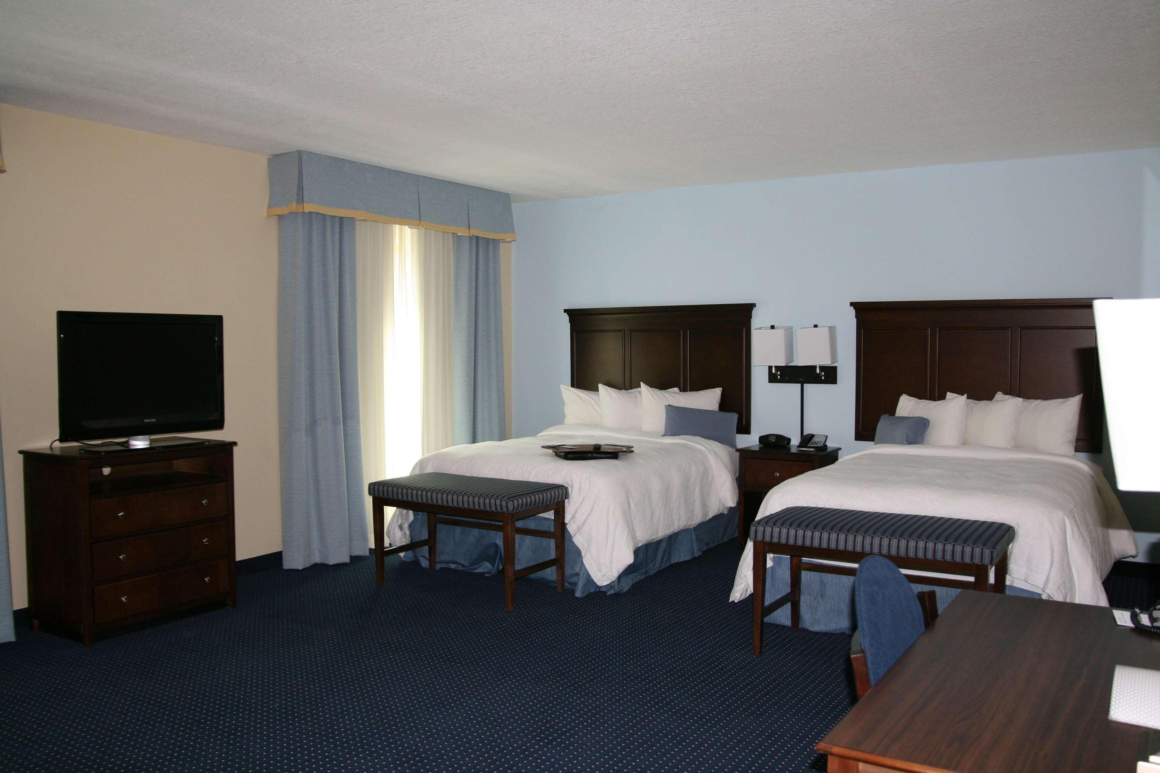 Hampton Inn & Suites МакАлестър Стая снимка
